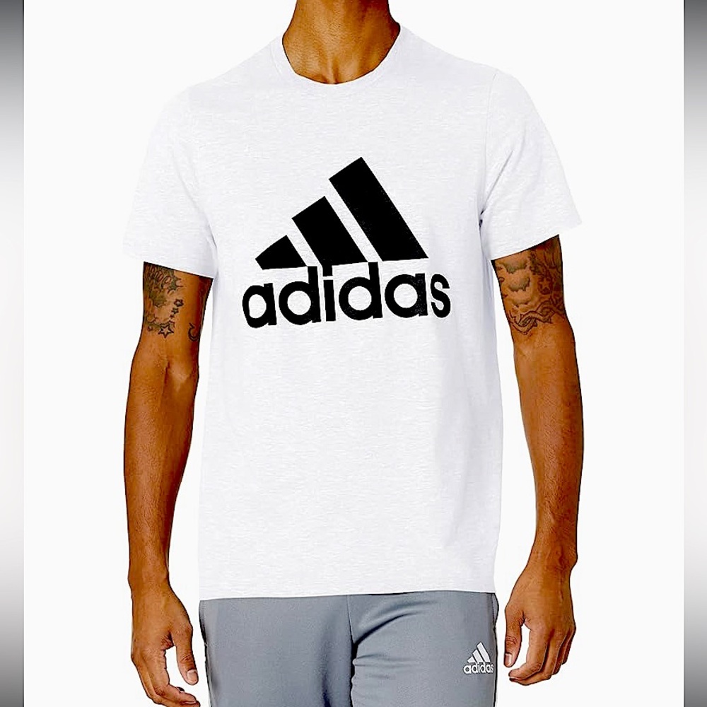 adidas ⚽️ Men's Badge of Sport Go To Tee Size Small